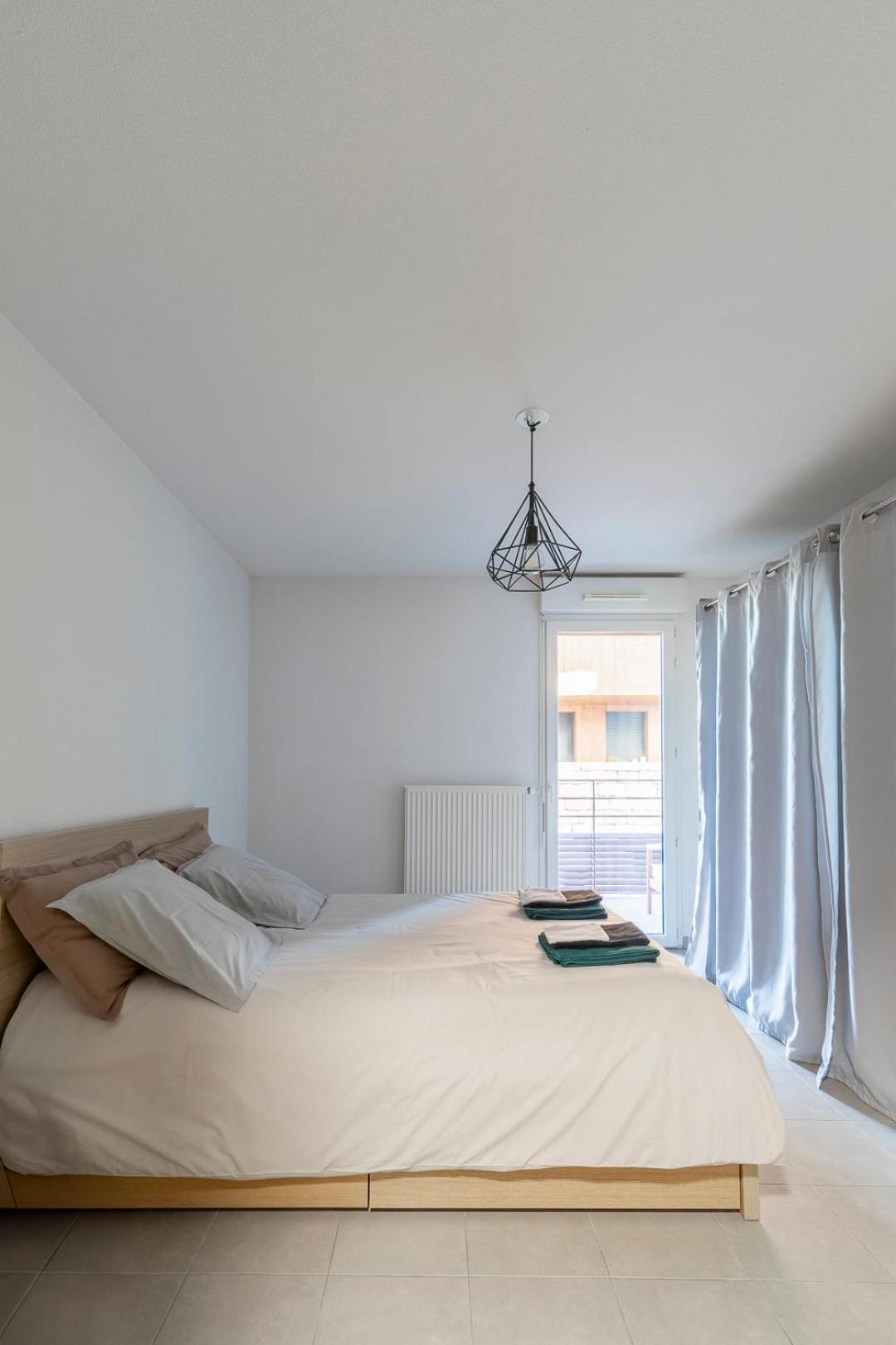 Appartement Charmant Au Porte De Montpellier แซ็ง-ฌ็อง-เดอ-เวดาส ภายนอก รูปภาพ